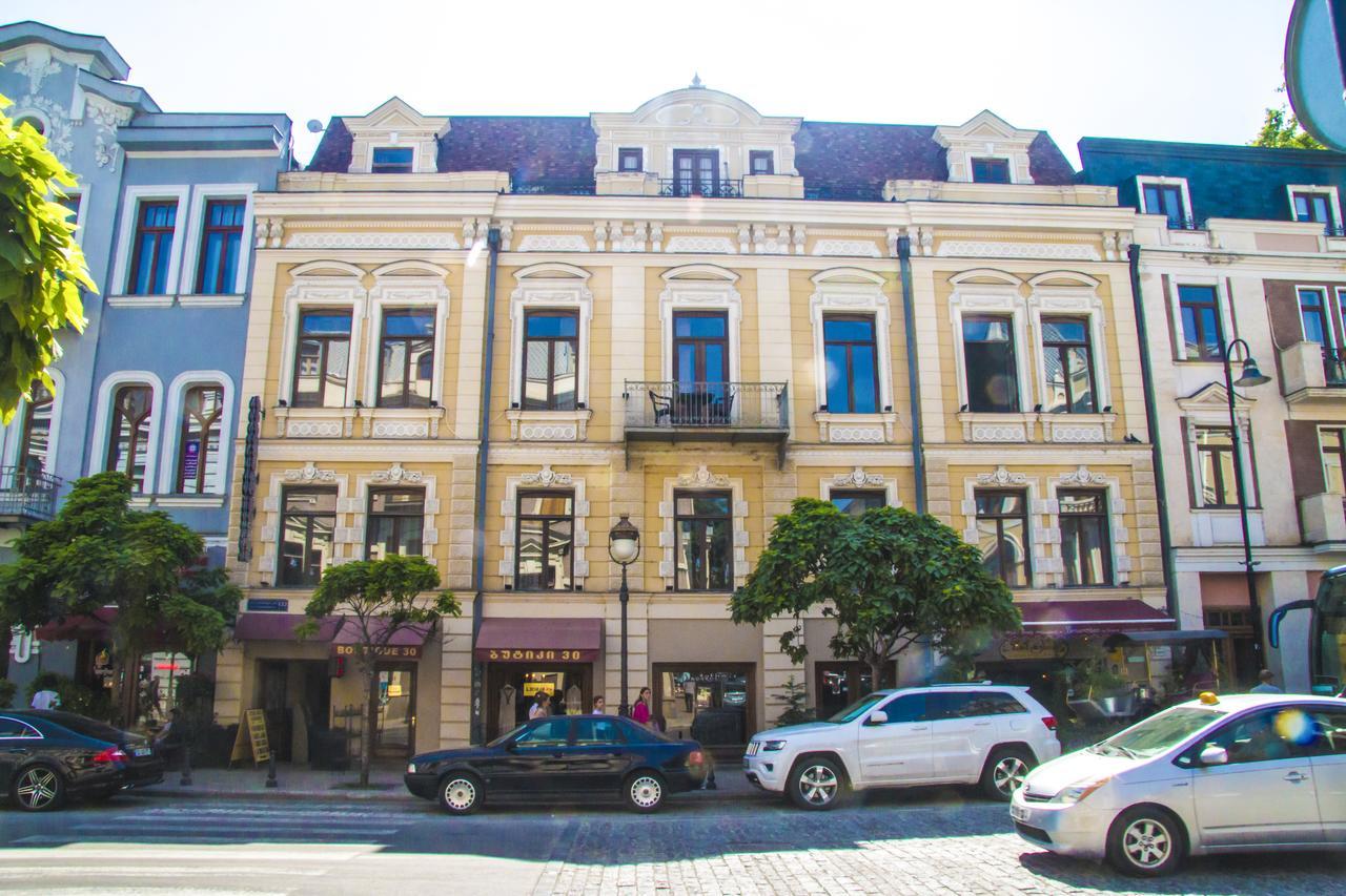 Prima Rooms Tbilisi Esterno foto