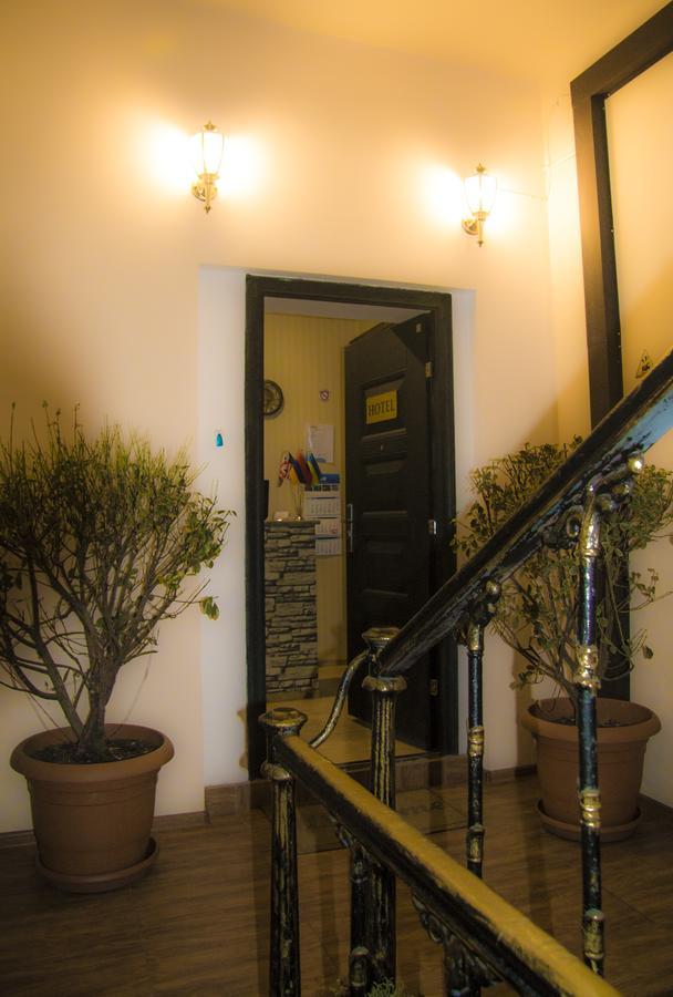 Prima Rooms Tbilisi Esterno foto