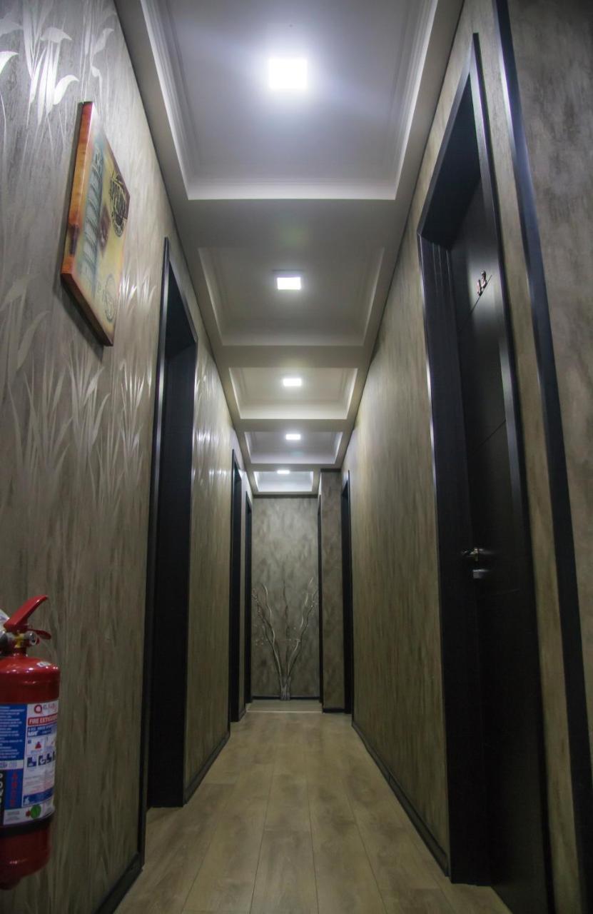 Prima Rooms Tbilisi Esterno foto