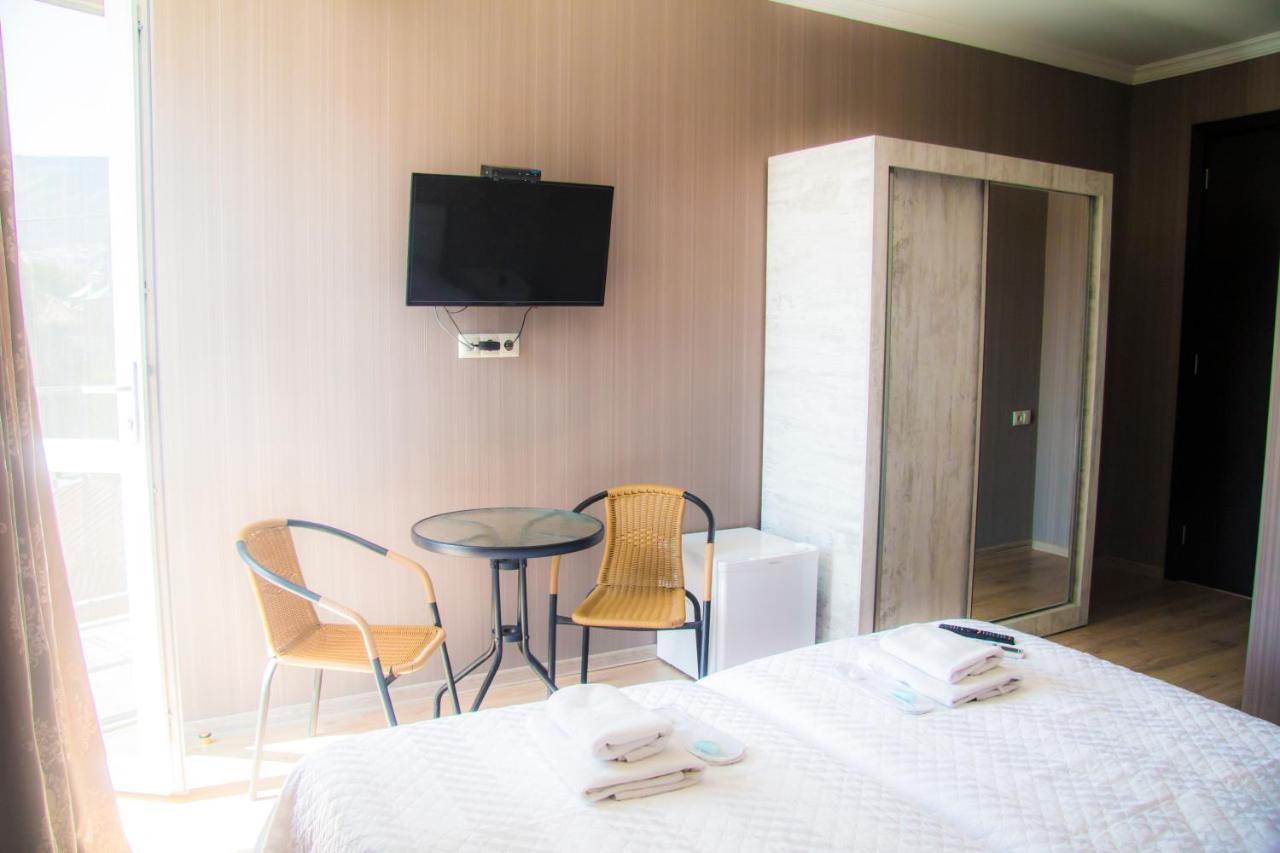 Prima Rooms Tbilisi Esterno foto