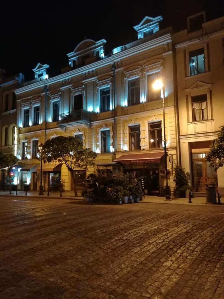 Prima Rooms Tbilisi Esterno foto