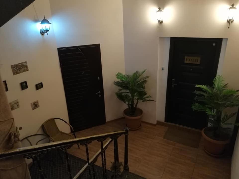 Prima Rooms Tbilisi Esterno foto